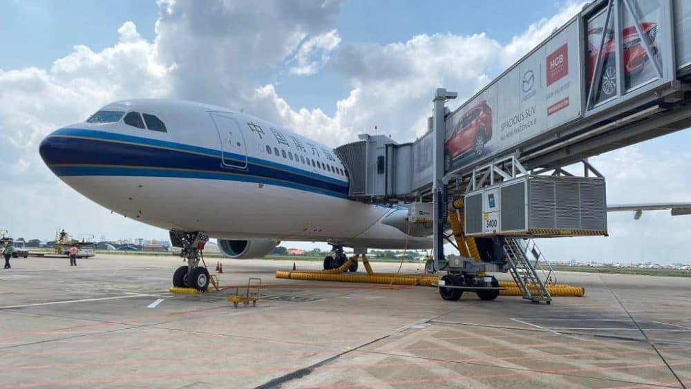 Phnom Penh International Airport, Cambodia – ITW GSE 3400 PCA