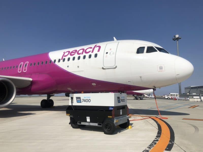 ITW GSE 7400 eGPU Kansai Airport Japan